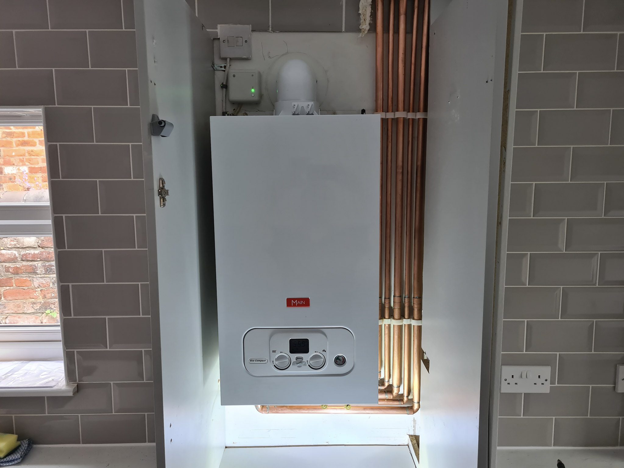 A new Baxi Main boiler fitted and finished